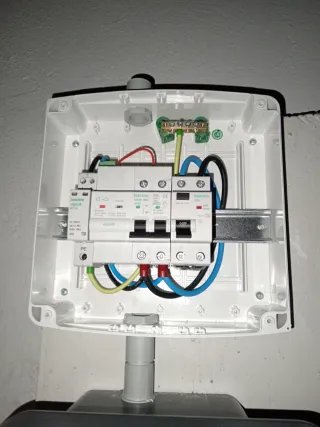 ELECTRICISTA PROFESIONAL