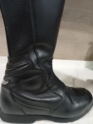 Botas de moto negras N43 caña alta poco uso