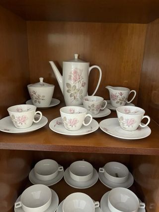 Juego de té porcelana rosa y blanco