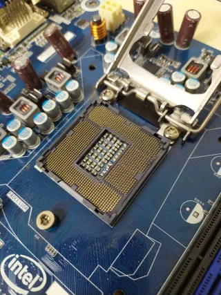 Placa Base Intel DH55HC (No Funciona)