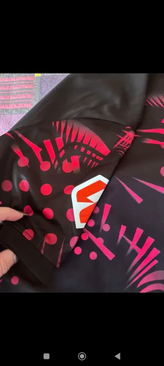 Camiseta Sevilla FC Aficionado Negra y Roja