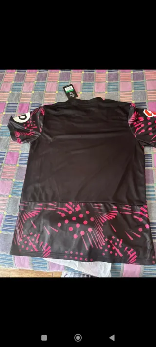 Camiseta Sevilla FC Aficionado Negra y Roja