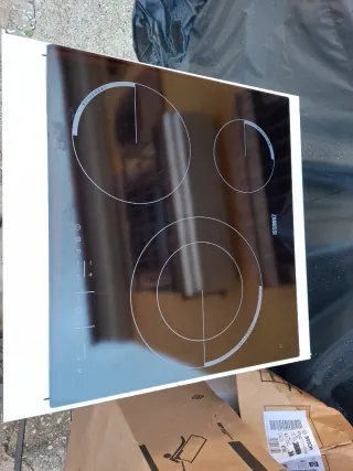 Placa de inducción Zanussi