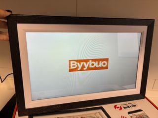 Marco Fotos Digital WiFi Byybuo 15.6