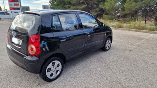 KIA Picanto 2009 - Etiqueta C – 1.000 € negociable