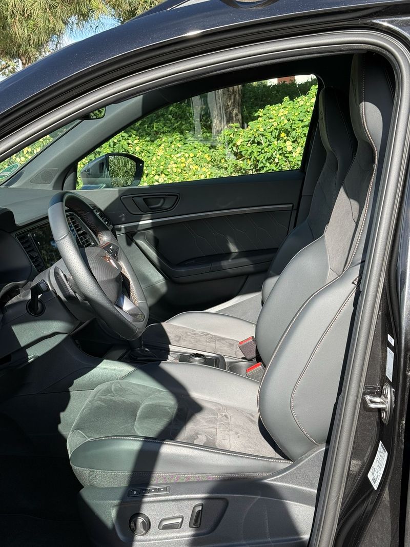 Cupra Ateca VZ 2.0 TSI 4Drive DSG 2025, foto 16