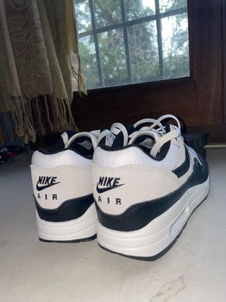 Nike Airmax 1 Blancas y Negras Nuevas