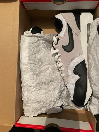 Nike Airmax 1 Blancas y Negras Nuevas