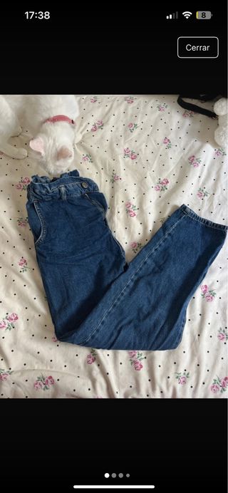Pantalón vaquero Zara fruncido