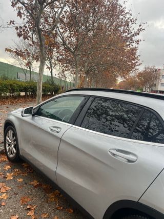 Mercedes-Benz GLA 2015