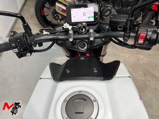 HONDA HORNET 750 | 2023 | 5.463kms | 65€/mes