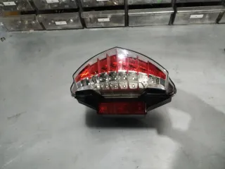 Faro trasero BMW F800R