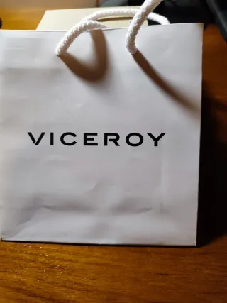 Bolsa Viceroy Blanca y Marrón