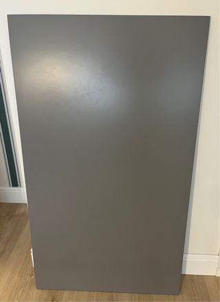 Tablero IKEA gris 140×80 para escritorio o mesa