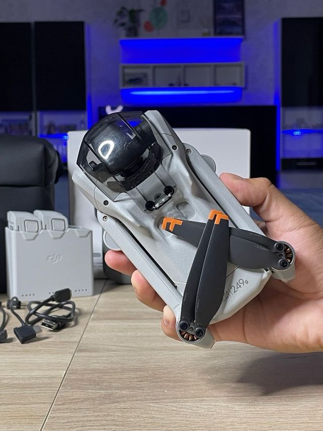 DJI Mini 3 Fly More Combo
