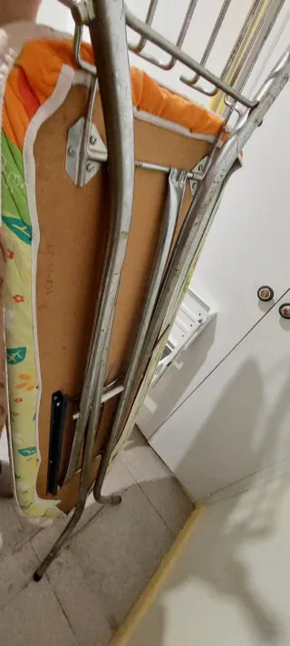 Tabla de planchar plegable