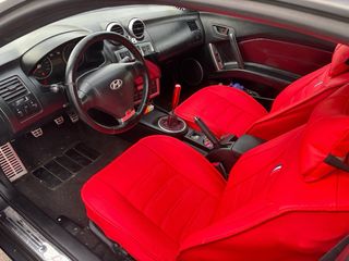 Hyundai Coupe 2001