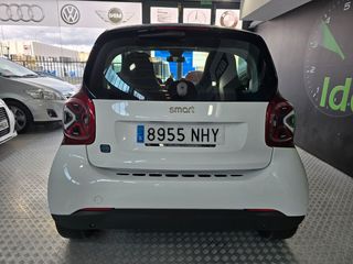 SMART fortwo 60kW81CV EQ coupe