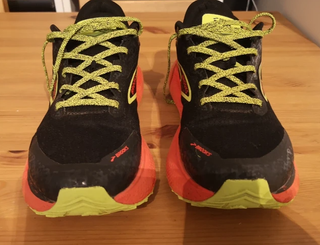 Brooks Divide 5   Talla 44