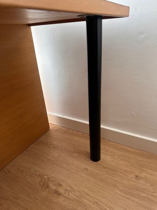 Mesa de estudio madera y metal