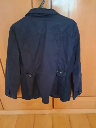 Casaco impermeável azul