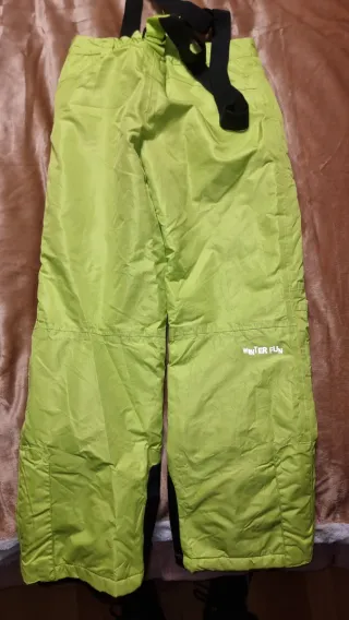 Pantalón de esquí verde con tirantes 134 a 140 cm