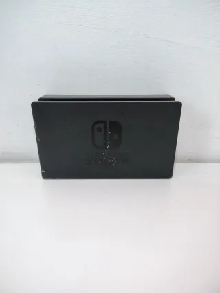 Nintendo Switch 32GB Con Dock Station e Joycons