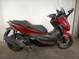 Honda Forza 125