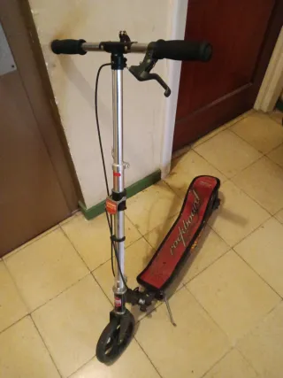 Patinete Rockboard por cadena