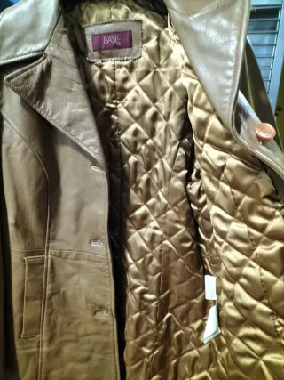 Giaccone in vera pelle morbida, taglia 42.