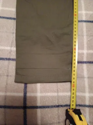 Pantalón Chino Talla 38 Verde Oliva.