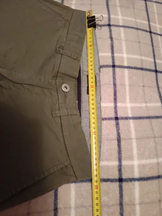 Pantalón Chino Talla 38 Verde Oliva.