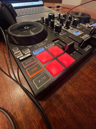 Mesa de Mezclas Hercules DJ 200 Impulse NUEVA