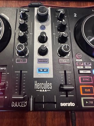 Mesa de Mezclas Hercules DJ 200 Impulse NUEVA