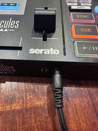 Mesa de Mezclas Hercules DJ 200 Impulse NUEVA