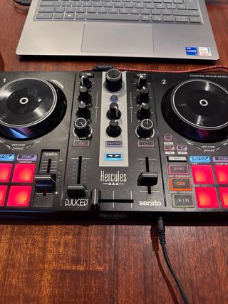 Mesa de Mezclas Hercules DJ 200 Impulse NUEVA