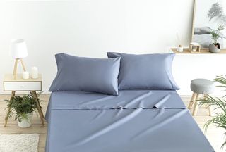 Todocama - Set di lenzuola in microfibra 4 pezzi - Grigio azzurro