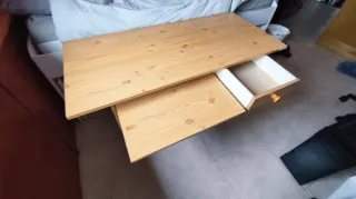 Mesa de ordenador de madera