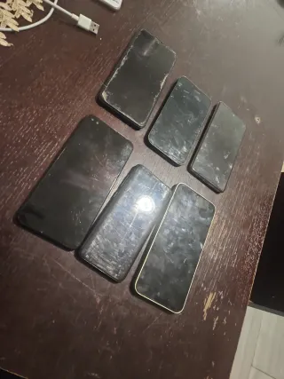 Lote 6 móviles Oppo, iphone, Samsung (pantalla rot