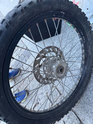 Rueda Moto 110/80-18 58P AKRONT MT21