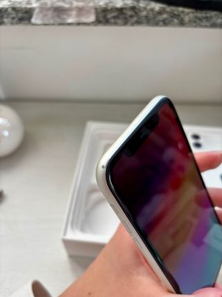 iPhone 11 Bianco 128GB + Cover