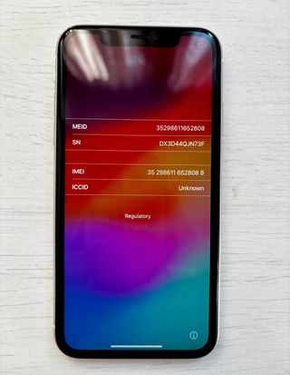 iPhone 11 Bianco 128GB + Cover