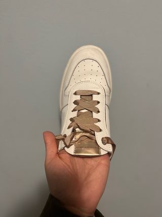 Sneakers Alexander Smith bianche e oro