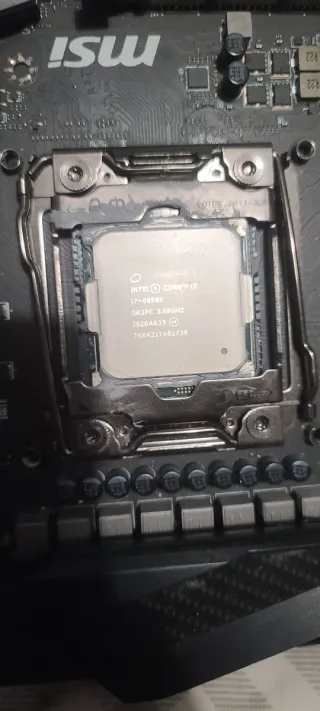 Placa Base MSI + Microprocesador