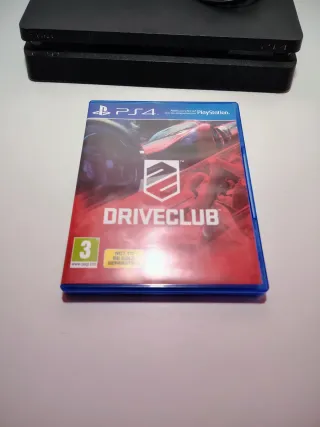 PS4 Slim Con Controller e DriveClub Gioco