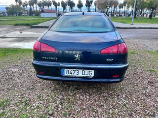 Peugeot 607 2006