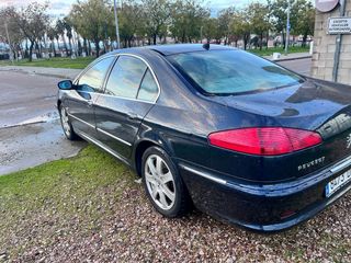 Peugeot 607 2006