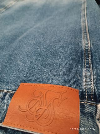 Chaqueta Vaquera SIKSIlK Talla M a estrenar