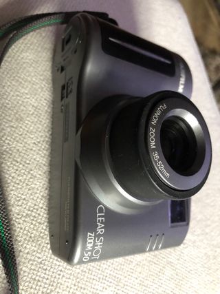 Cámara Fujifilm Clear Shot Zoom 50