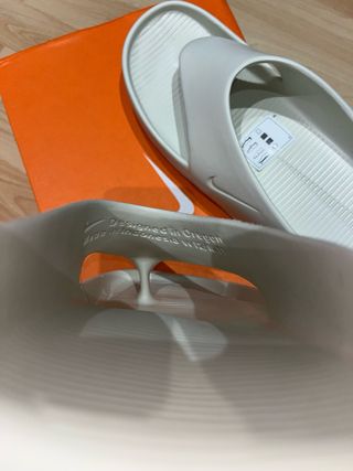 Chancletas Nike Talla 43/MNuevas